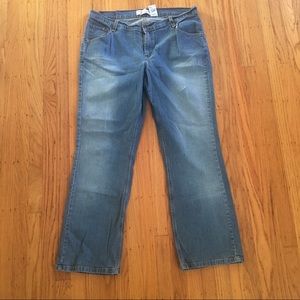 *SALE* SZ18 Bootcut Levi’s signature stretch jeans